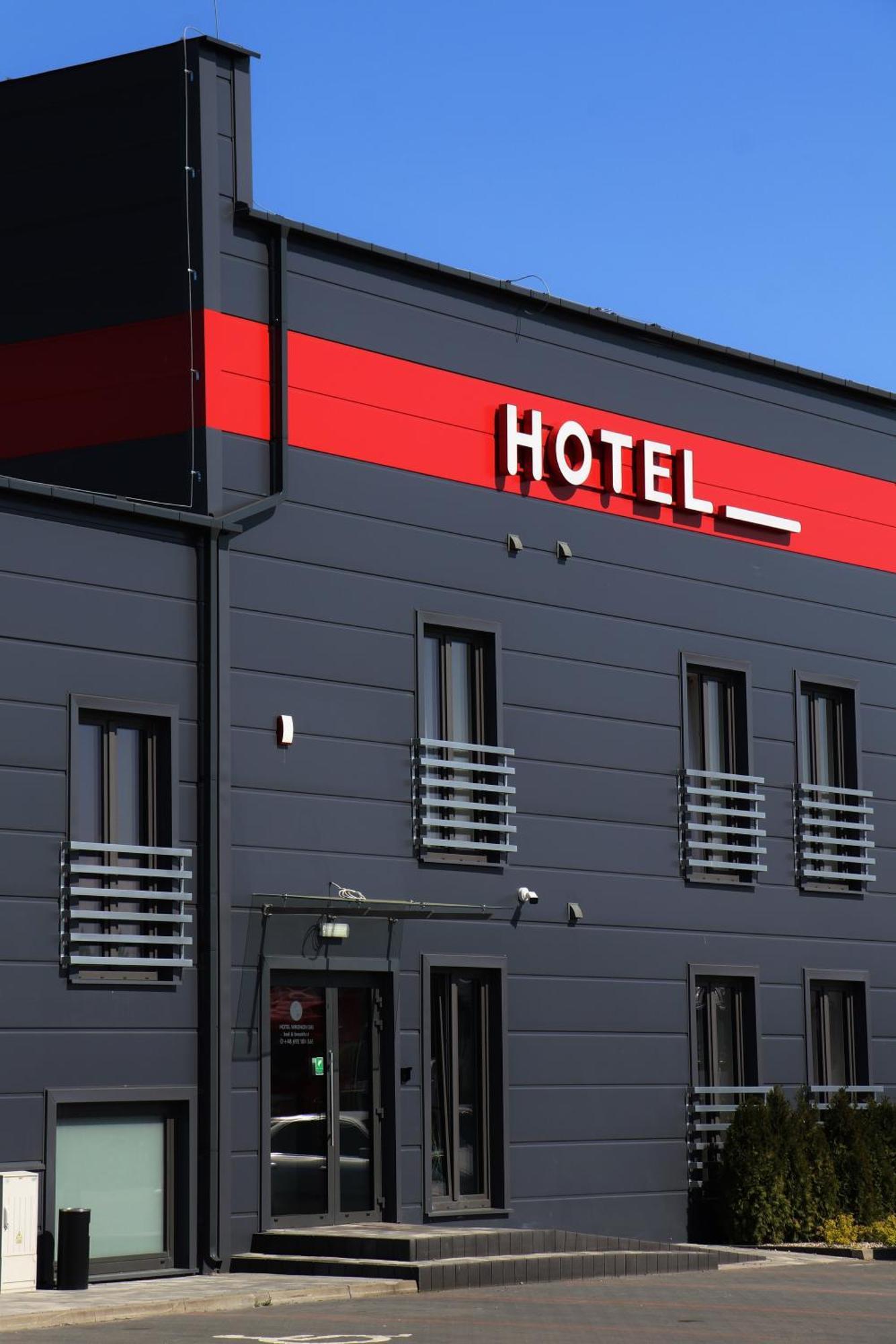 M&W Hotel Wronowski Ломжа Экстерьер фото